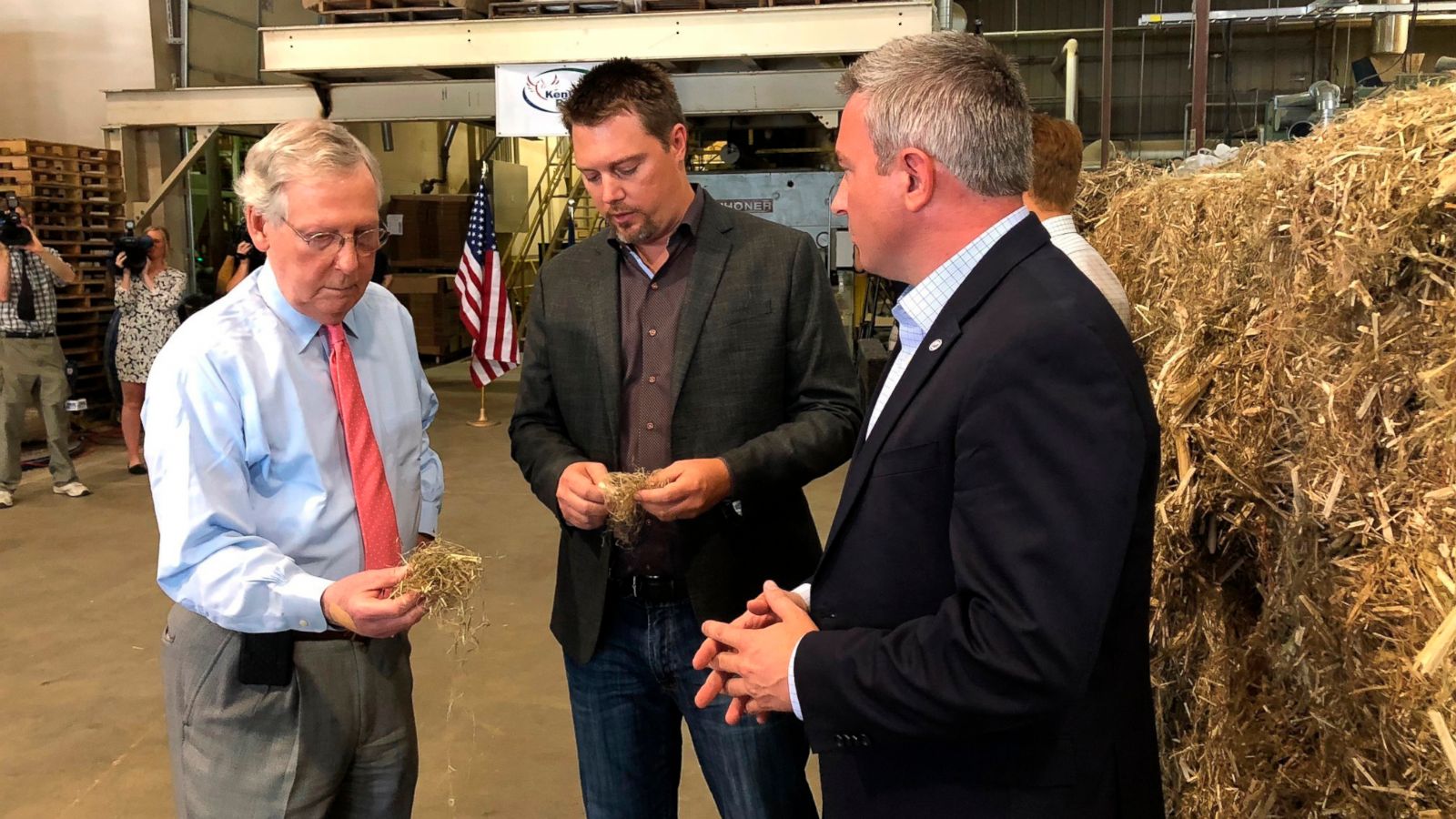 Bipartisan Senators File Marijuana Bill To Ease Restrictions On Industrial Hemp Farmers!