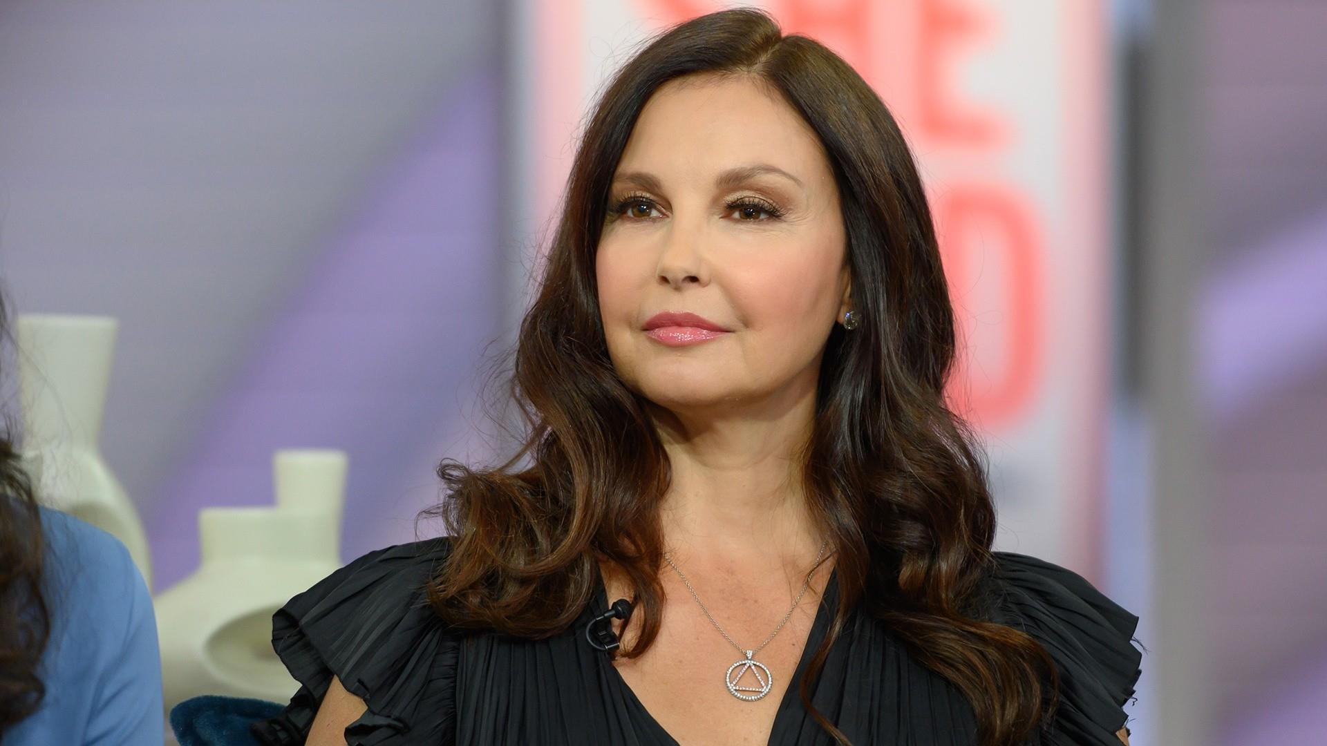 What Happened to Ashley Judd's Face