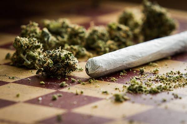 A Banking Bill Sponsored by Weed Is Facing Difficulties, but It Won't Solve Everything