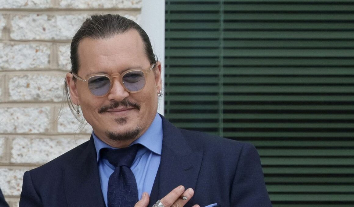 where is johnny depp staying now