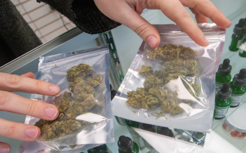 Minnesota Lawmakers Claim a Recreational Marijuana Bill Includes Social Equality, Advocates Demand Bolder Action!