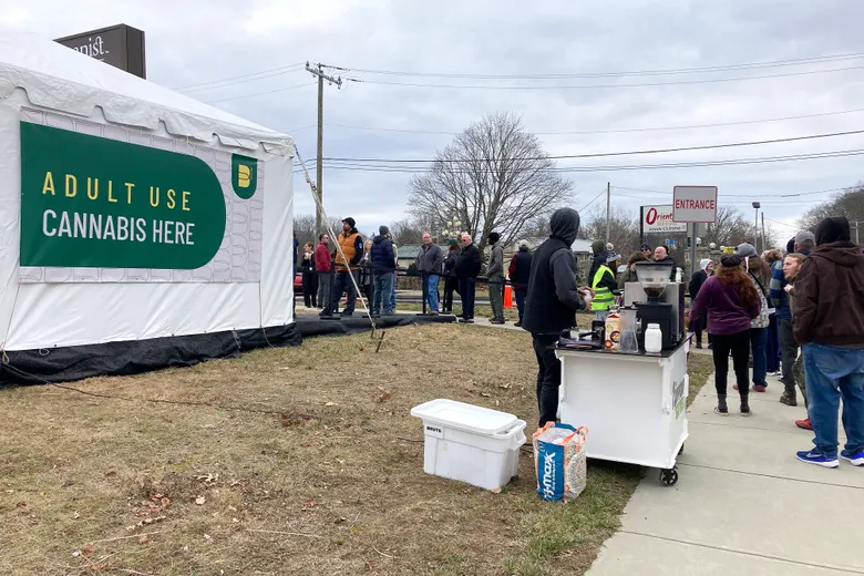 Eight Ways To Learn From The Minnesota Democrats' Bill To Legalize Marijuana!