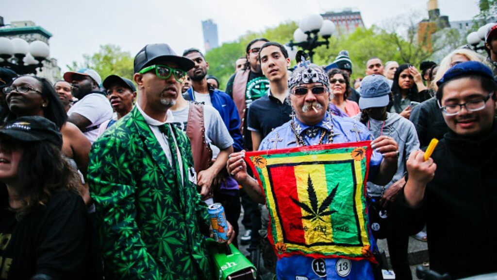 Eight Ways To Learn From The Minnesota Democrats' Bill To Legalize Marijuana!