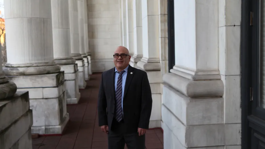 They were convicted on marijuana charges. Now they’re first in line to sell it legally