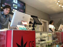 What medical conditions qualify for medical marijuana possession in Kentucky?